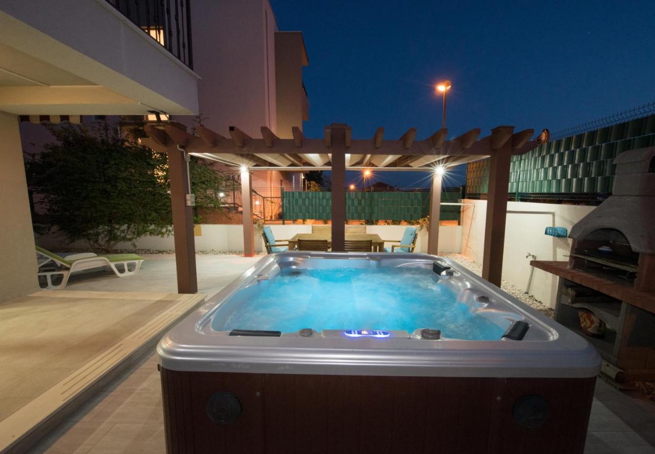 Apartment Miss Tina Trogir Exterior photo
