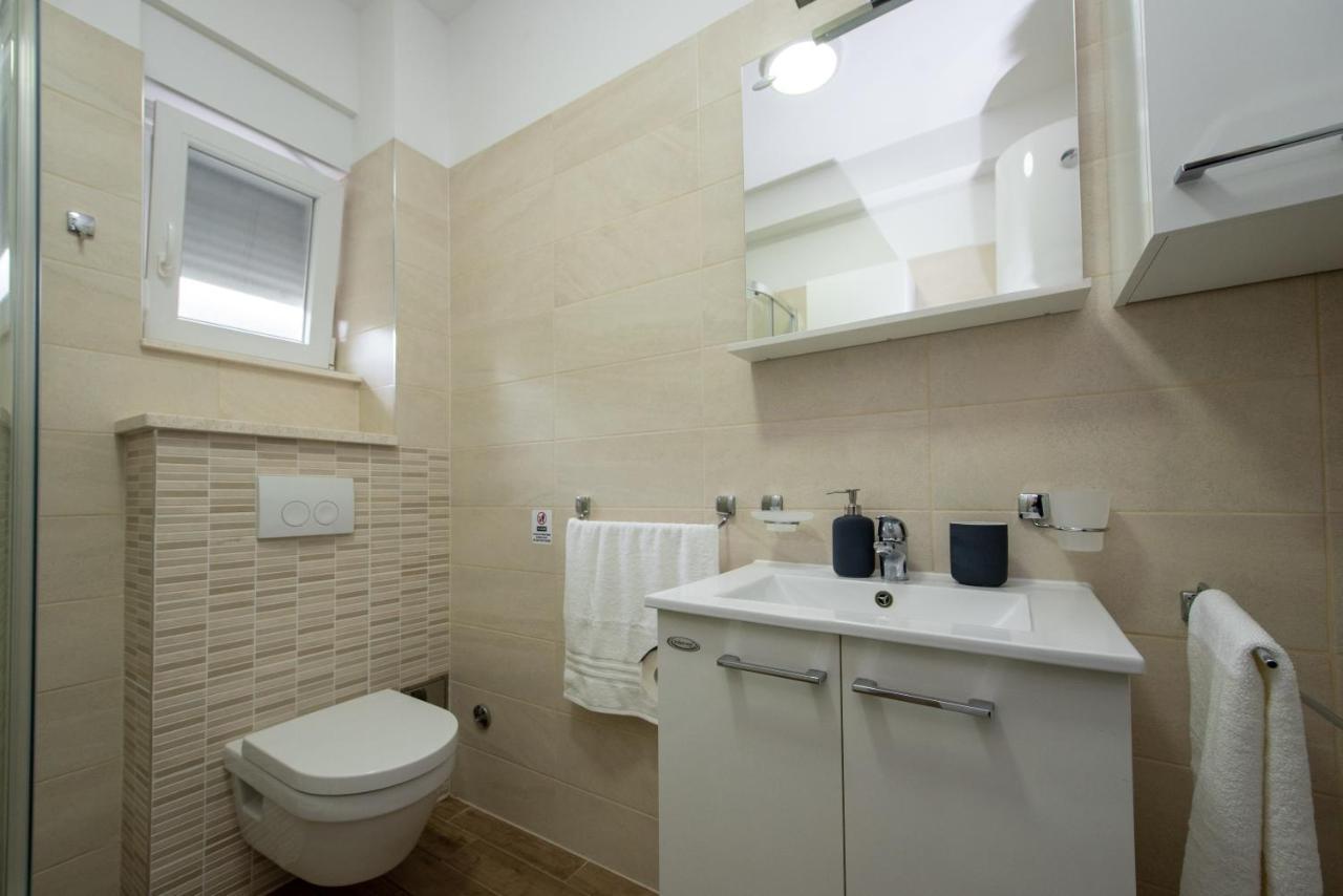 Apartment Miss Tina Trogir Exterior photo