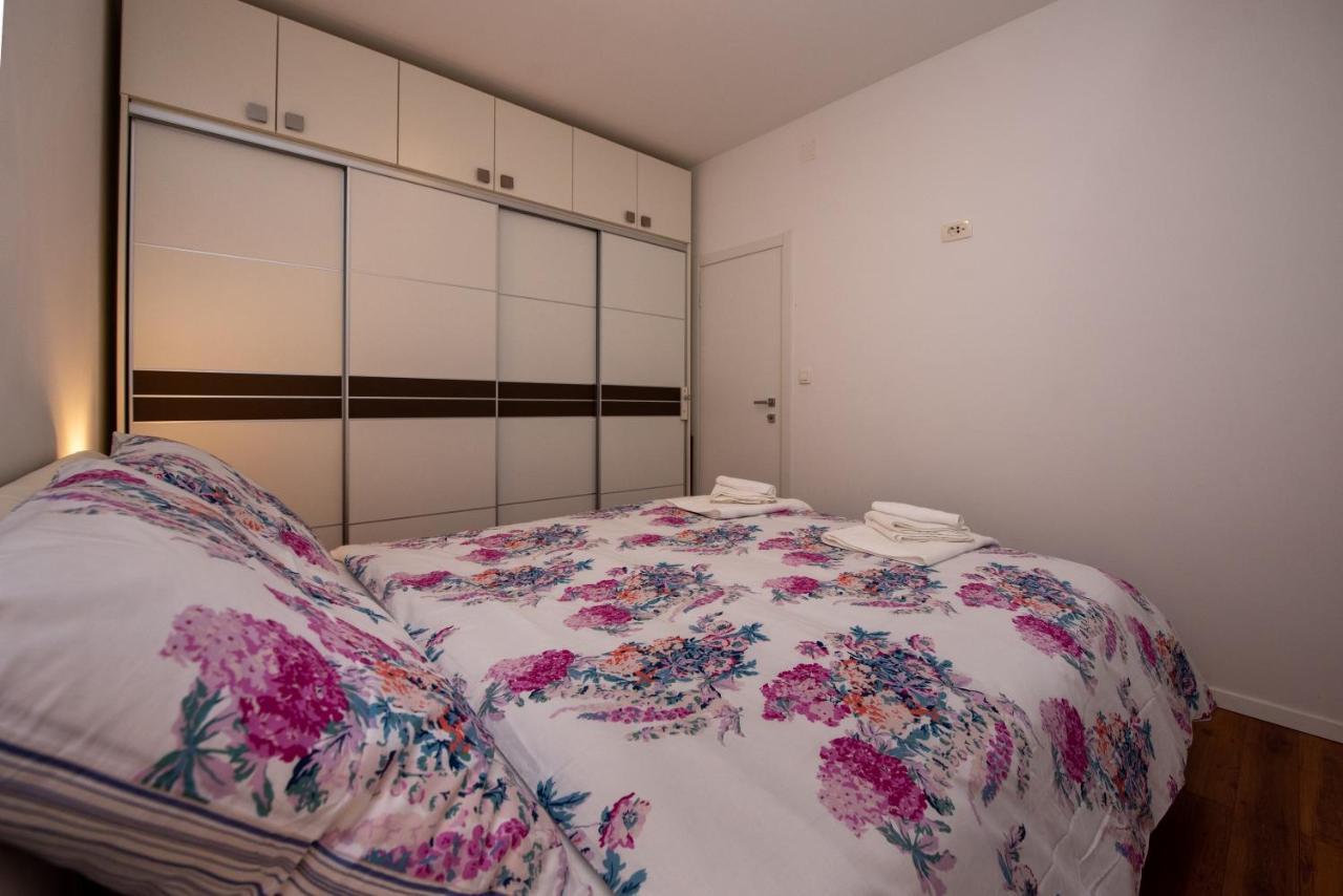 Apartment Miss Tina Trogir Exterior photo